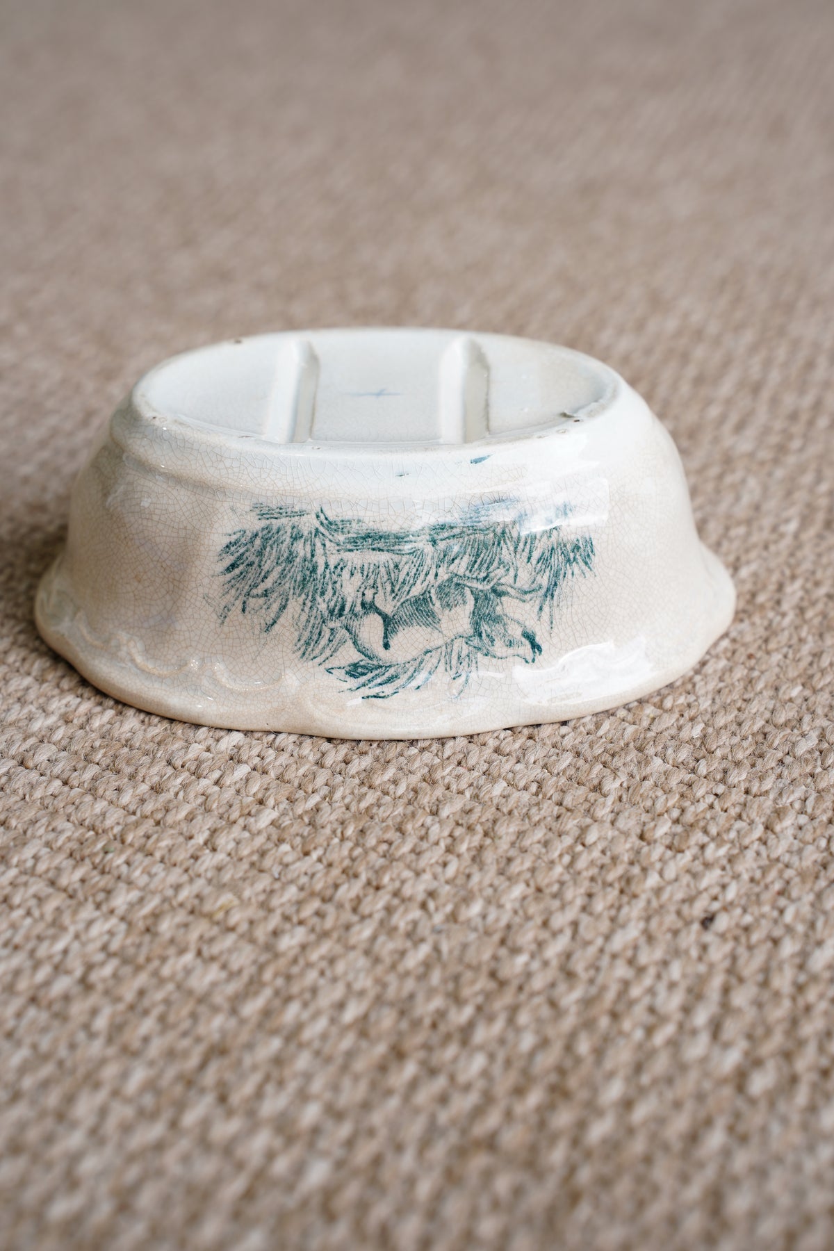 French Ironstone Soap Dish, Hunting Dog Transfer