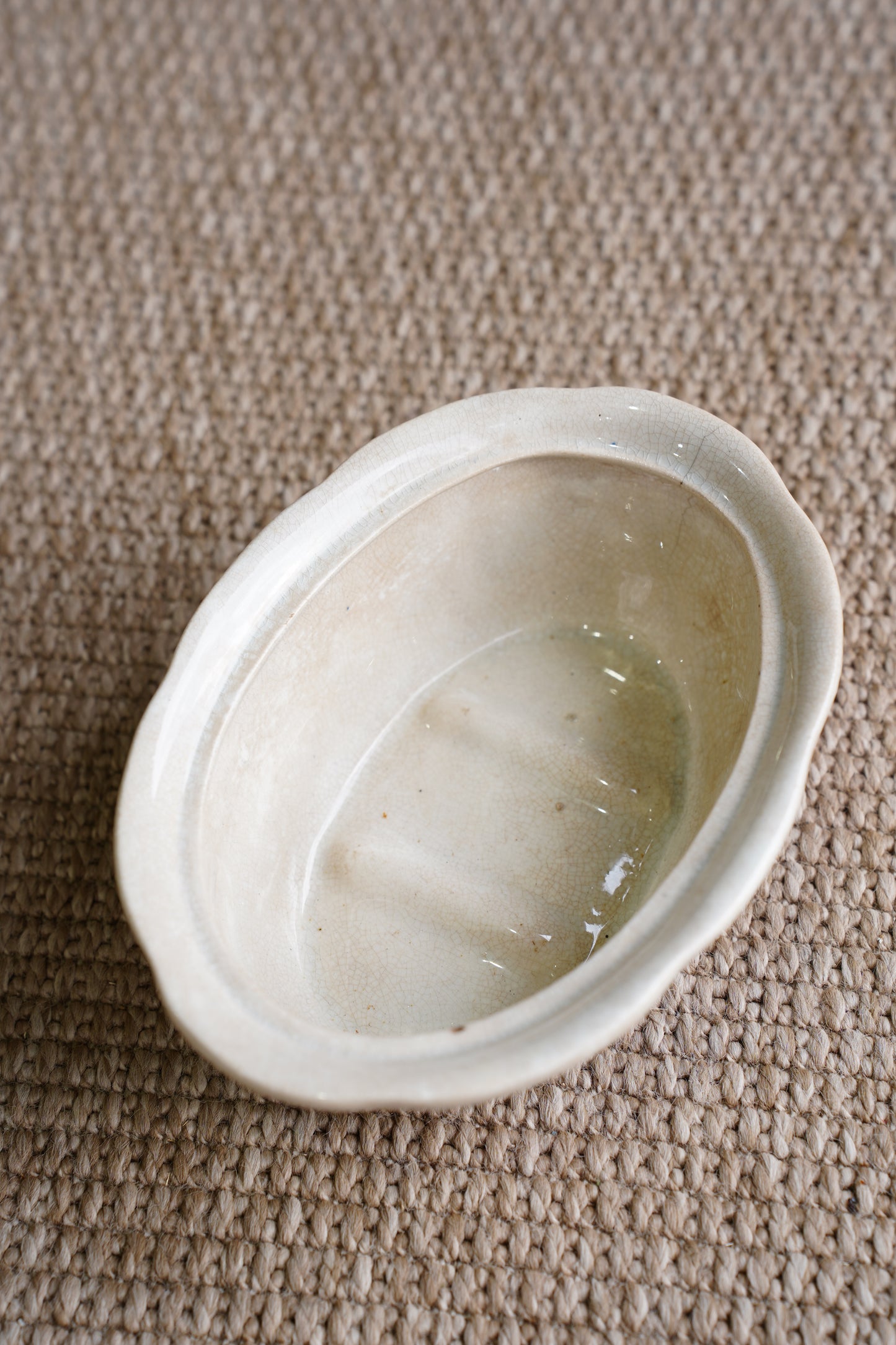 Vintage French Faience Soap Dish, Boar Hunting Transfer