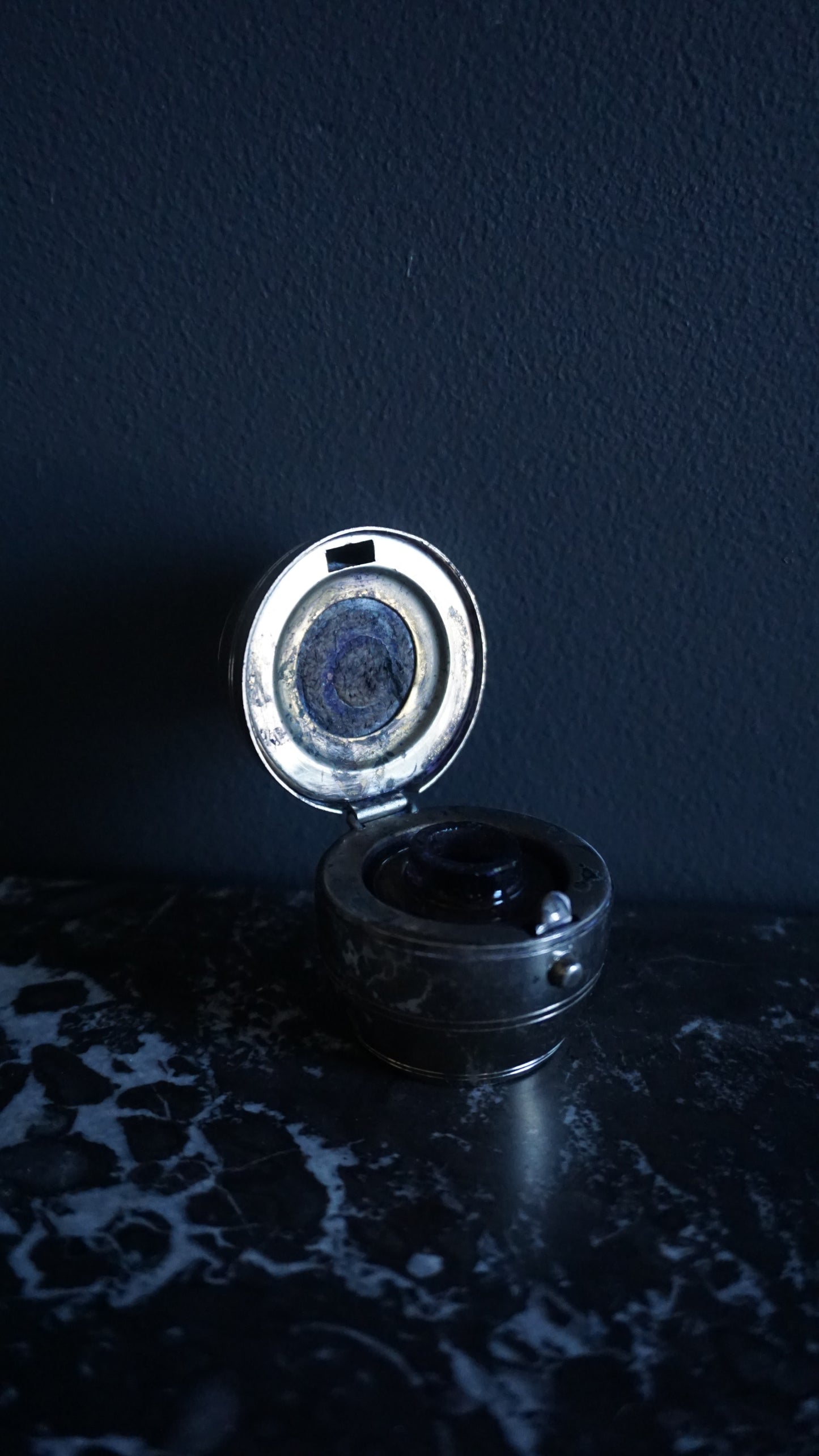 Antique Silver Plated Barrel Travel Inkwell with Glass Liner | Victorian to Edwardian Era Portable Ink Pot