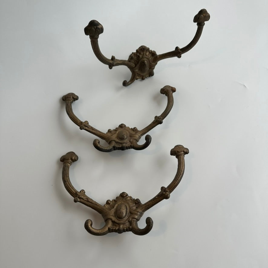 Antique Victorian Cast-Brass Quadruple Wall Hooks – Hat, Coat & Umbrella Hangers, Set of 3
