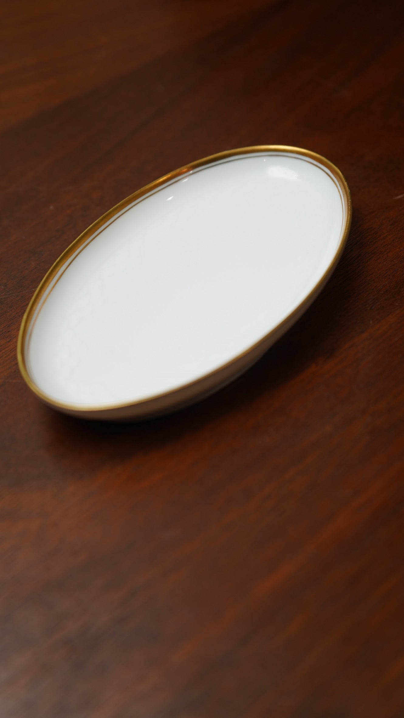 Royal Copenhagen White Porcelain Oval Ring Dish with Gold Rim – Made in Denmark