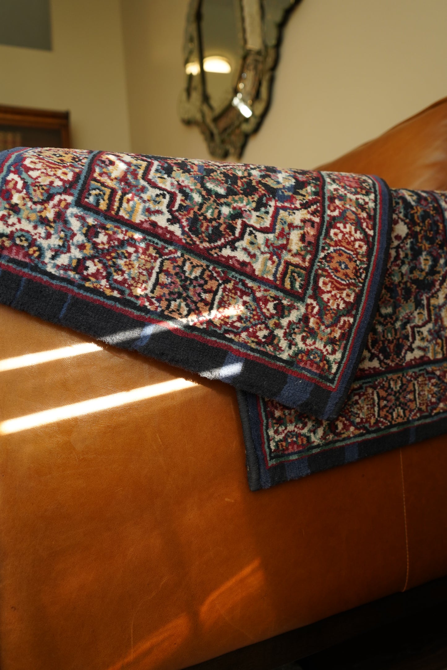 Small Blue Persian Style Rug, 20" x 15.5"