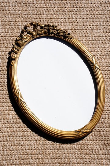 Antique Louis XVI Style Giltwood Oval Picture Frame