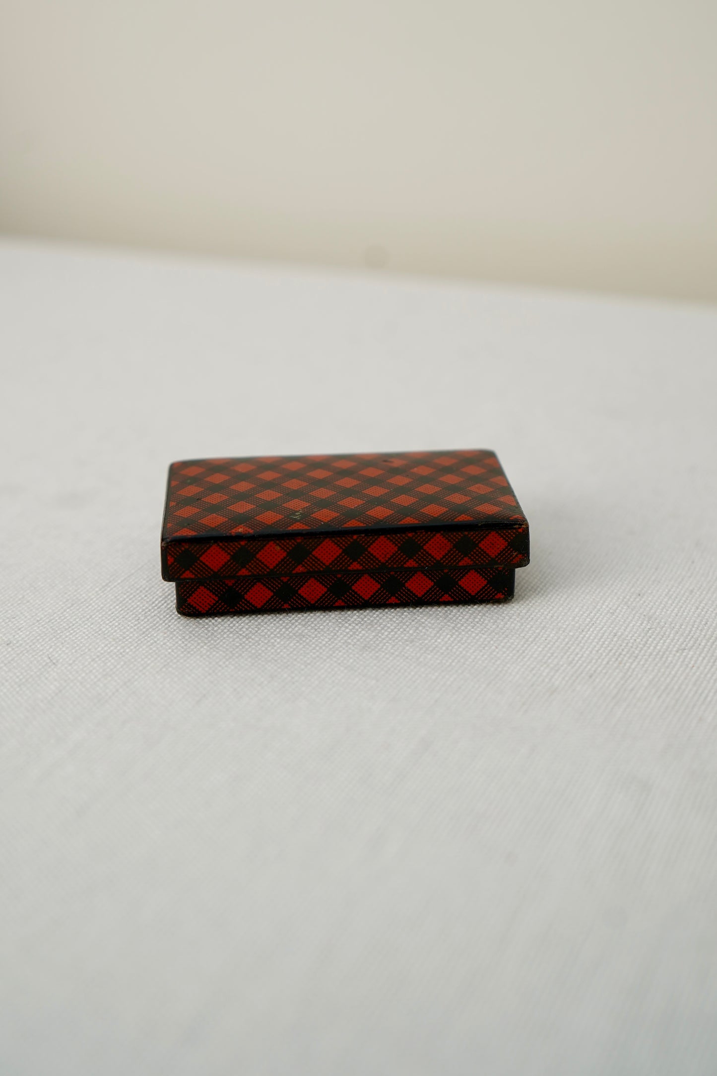 Antique Victorian Scottish Tartanware Box, Painted Red and Black Tartan, c. 1860–1890