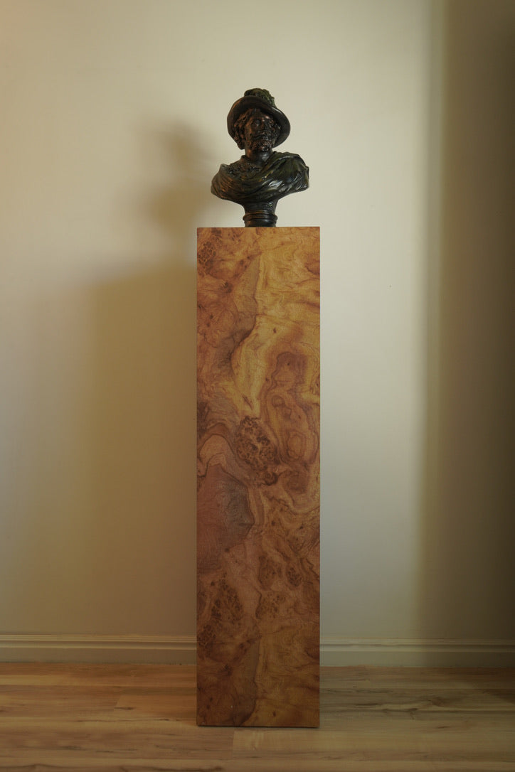 Tall Vintage Faux Burlwood Pedestal – Postmodern Display Plinth in the Style of Milo Baughman (1980s)
