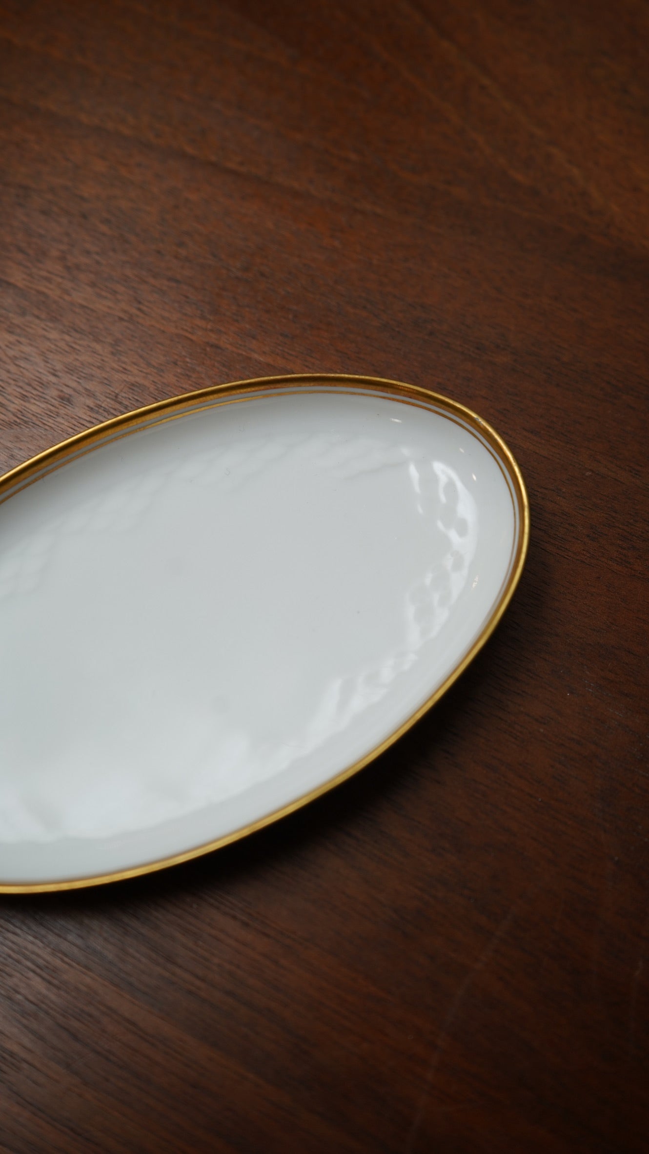 Royal Copenhagen White Porcelain Oval Ring Dish with Gold Rim – Made in Denmark