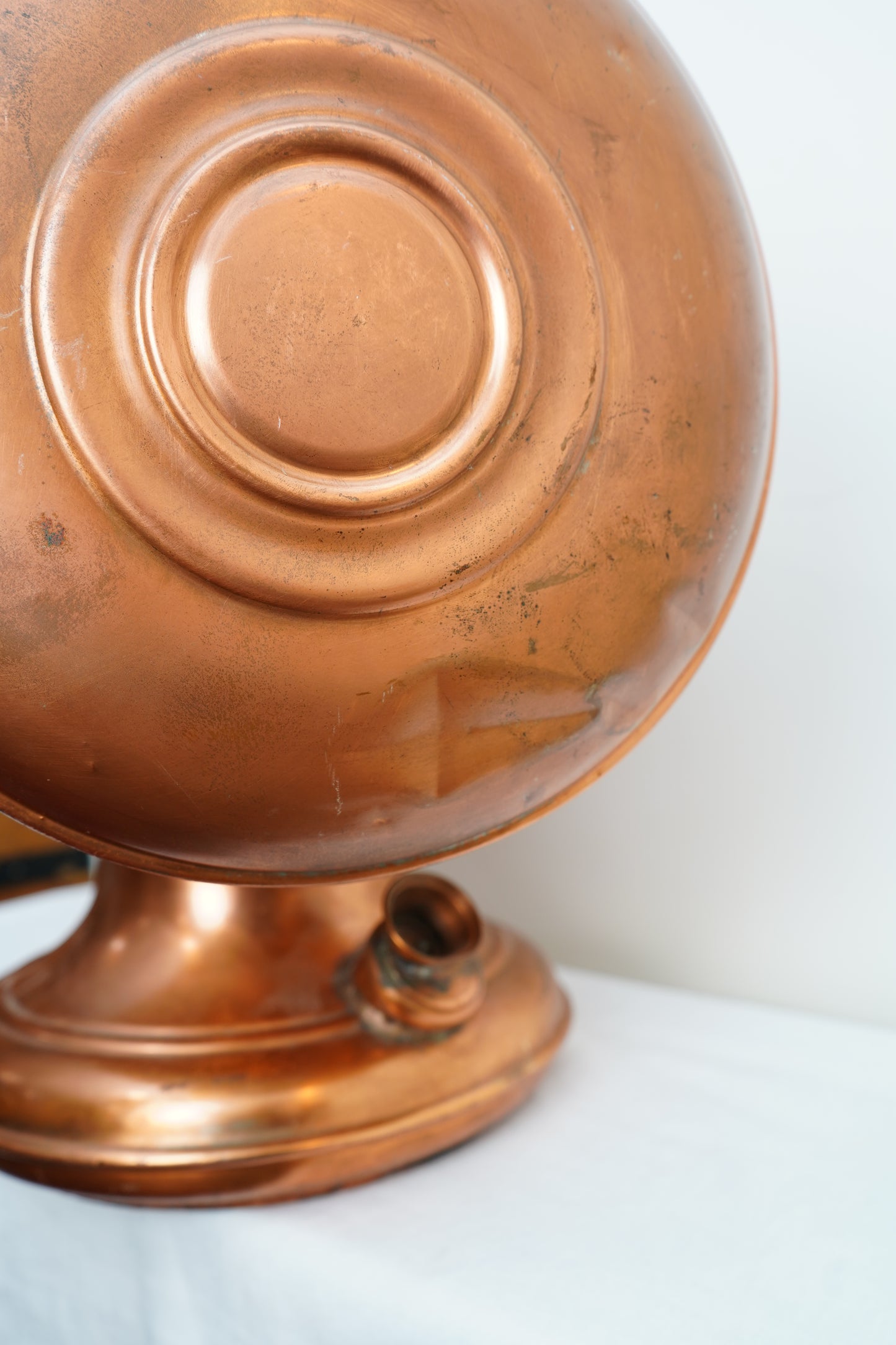 Antique Copper Planter / Ice Bucket or Firewood Holder