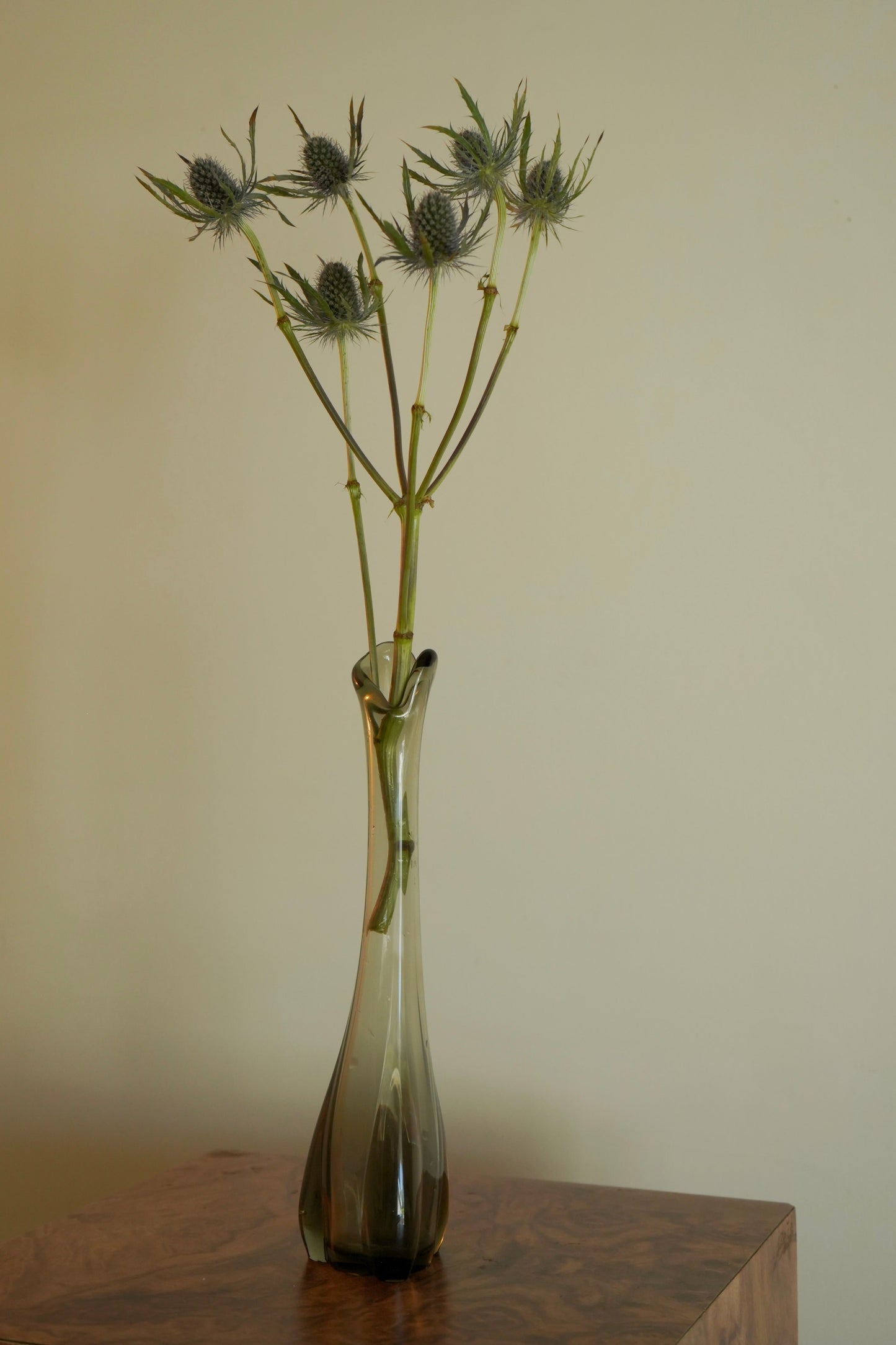 Vintage Viking Glass “Epic Three Foil” Swung Vase – Smoke Gray, 10”