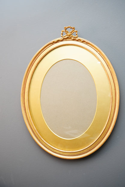 Antique English Oval Gilded Wood Frame Ribbon Bow Crest