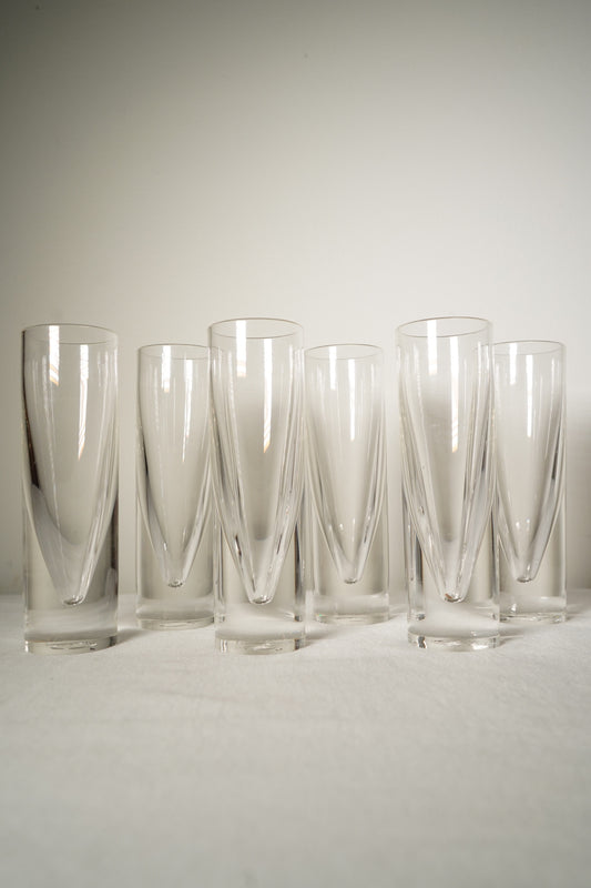 Set of Six 1970s Lucite Sculptural Highball Tumblers, Italian Modernist Style Barware