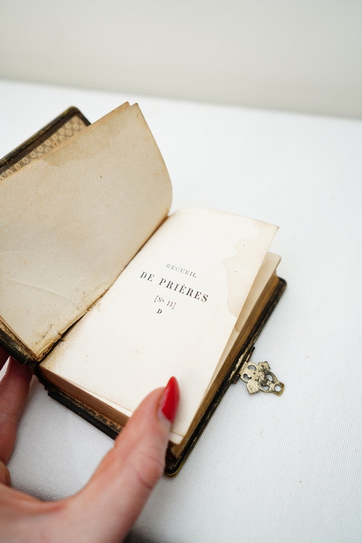 Miniature French Catholic Prayer Book Recueil de Prières Miniature with Clasp and Gilt Edges