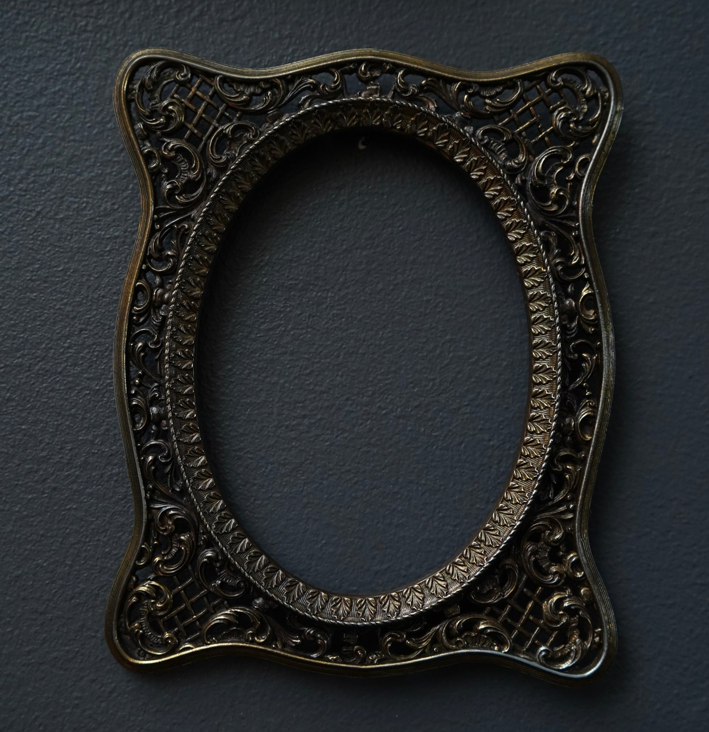 Vintage French Brass Picture Frame | Ornate Oval Openwork Photo Frame | Marked Mod. Dep. c.1930–1950