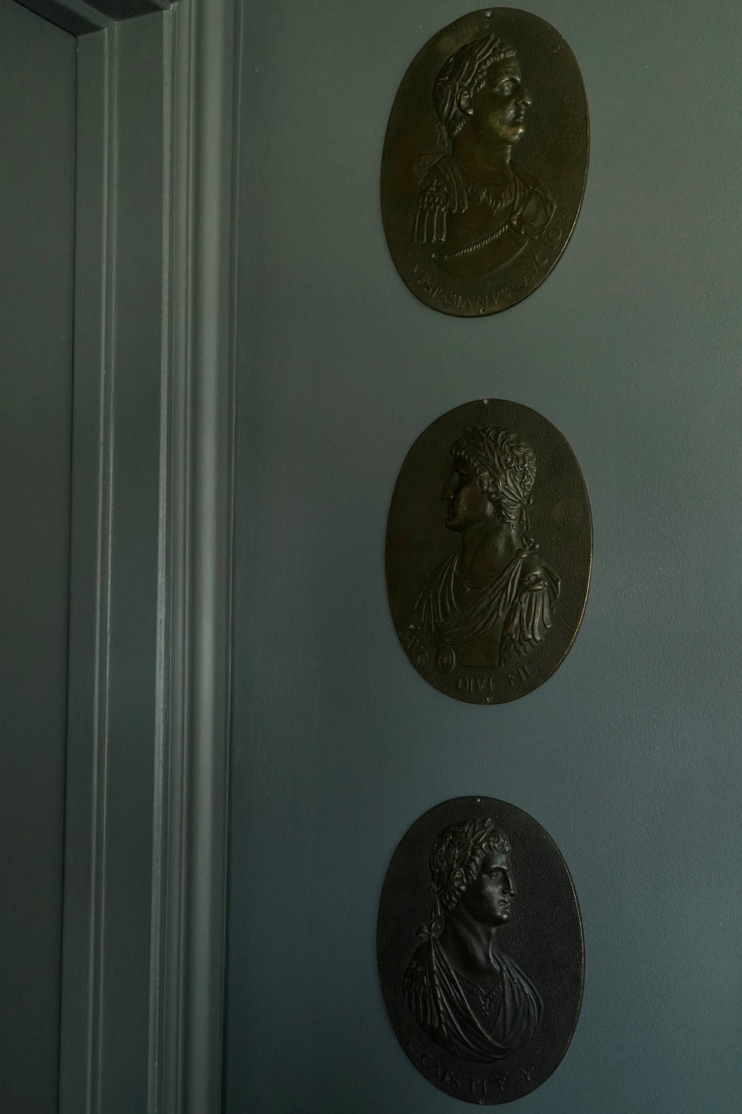 Set of 3 Antique Grand Tour Bronze Portrait Plaques – Roman Emperors Vespasian & Augustus, 19th Century Italian