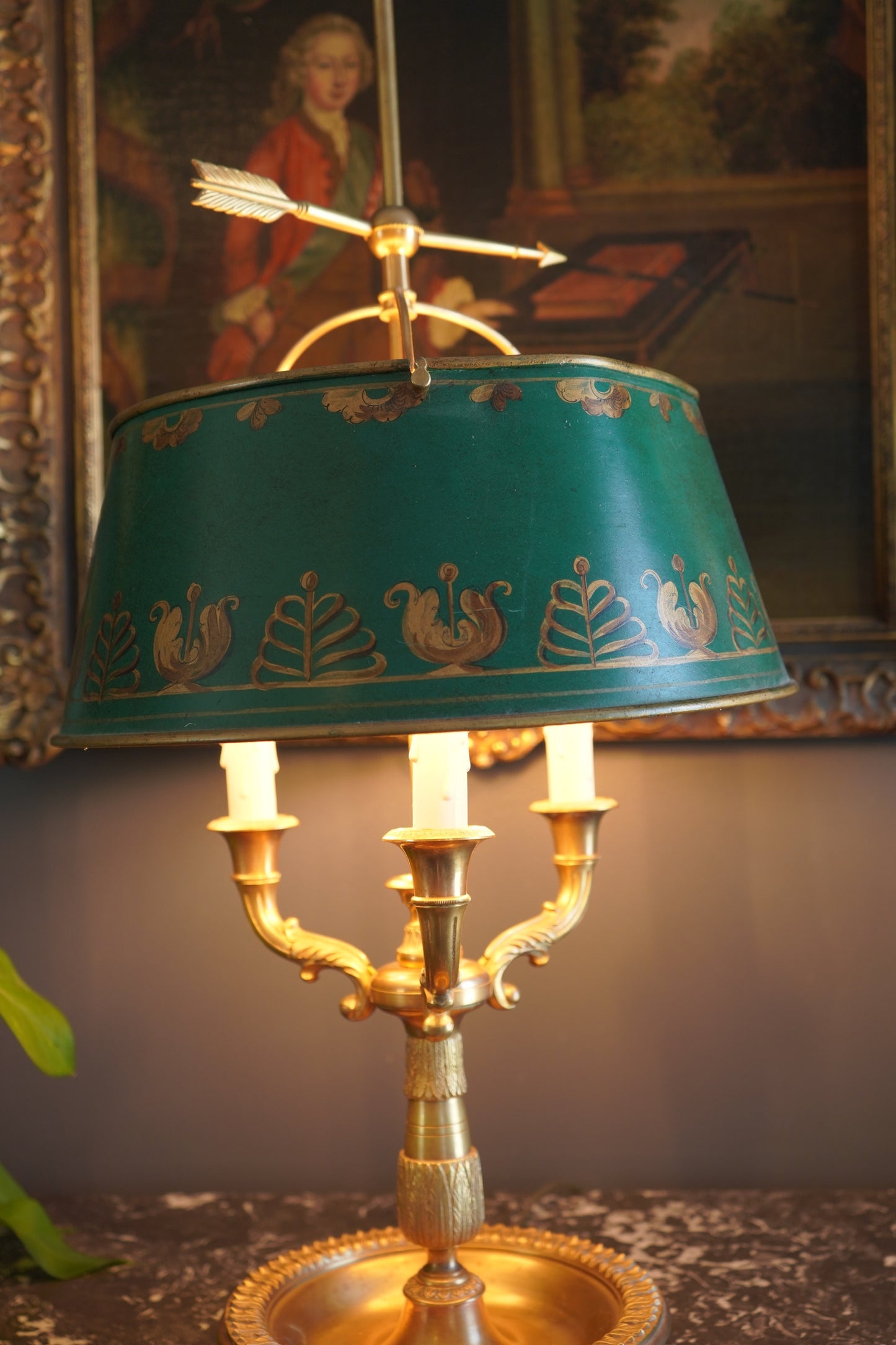 Antique French Bouillotte Lamp with Hand-Painted Tole Shade | Gilt Bronze / Brass Mix, Neoclassical, c.1920