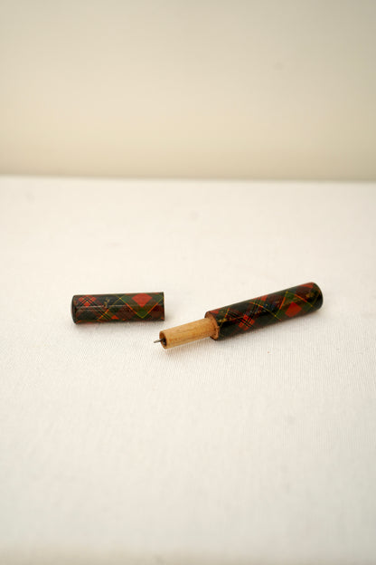 Victorian Scottish Tartanware Needle Case with Needles, McPherson Tartan, c. 1870–1900