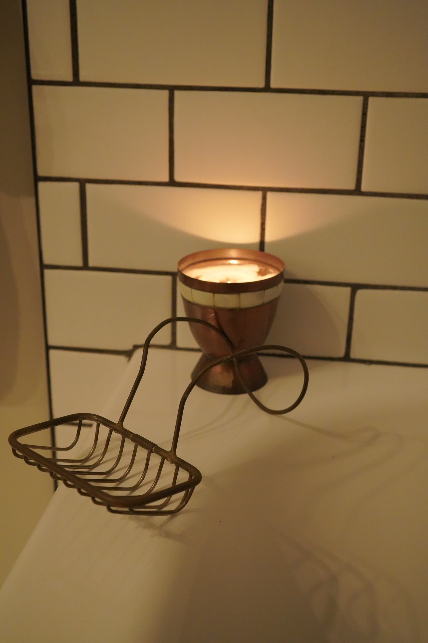 Antique Brass Tub-Mounted Soap Holder Basket