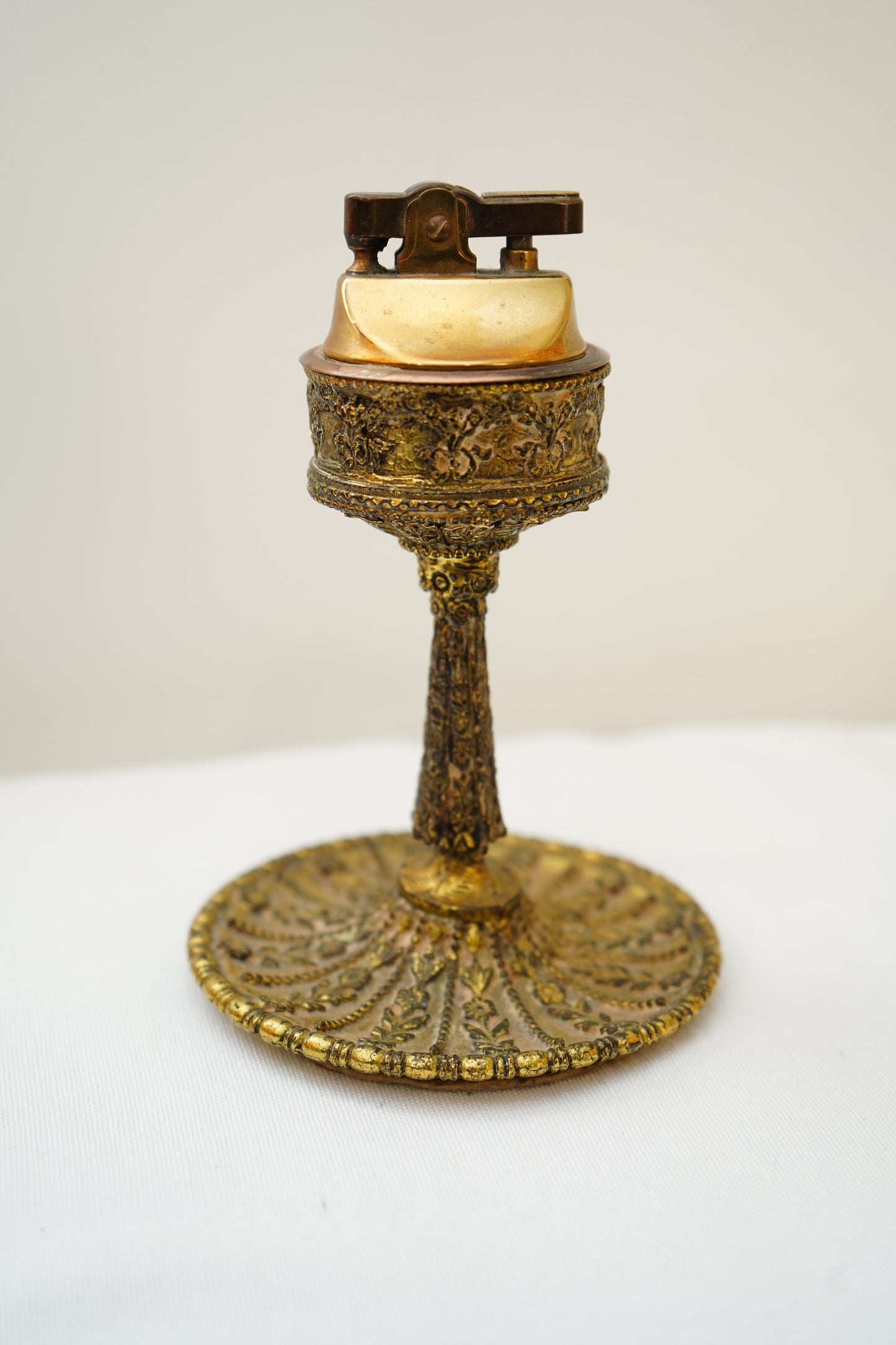 Vintage Gilt Filigree Pedestal Table Lighter Stand, Rococo Revival Tobacciana