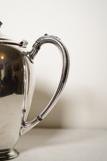 Early 20th Century Silver Plated Georgian Revival Teapot by Home Decorators Inc.