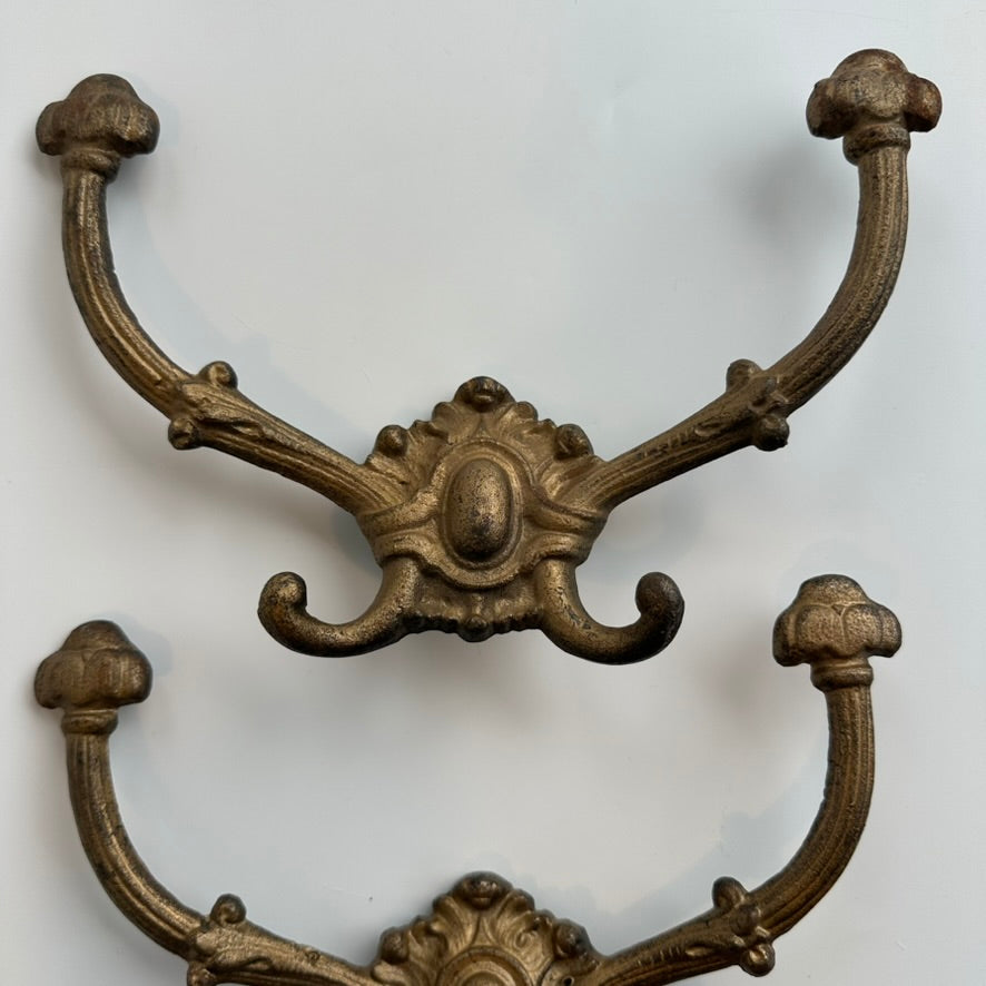 Antique Victorian Cast-Brass Quadruple Wall Hooks – Hat, Coat & Umbrella Hangers, Set of 3