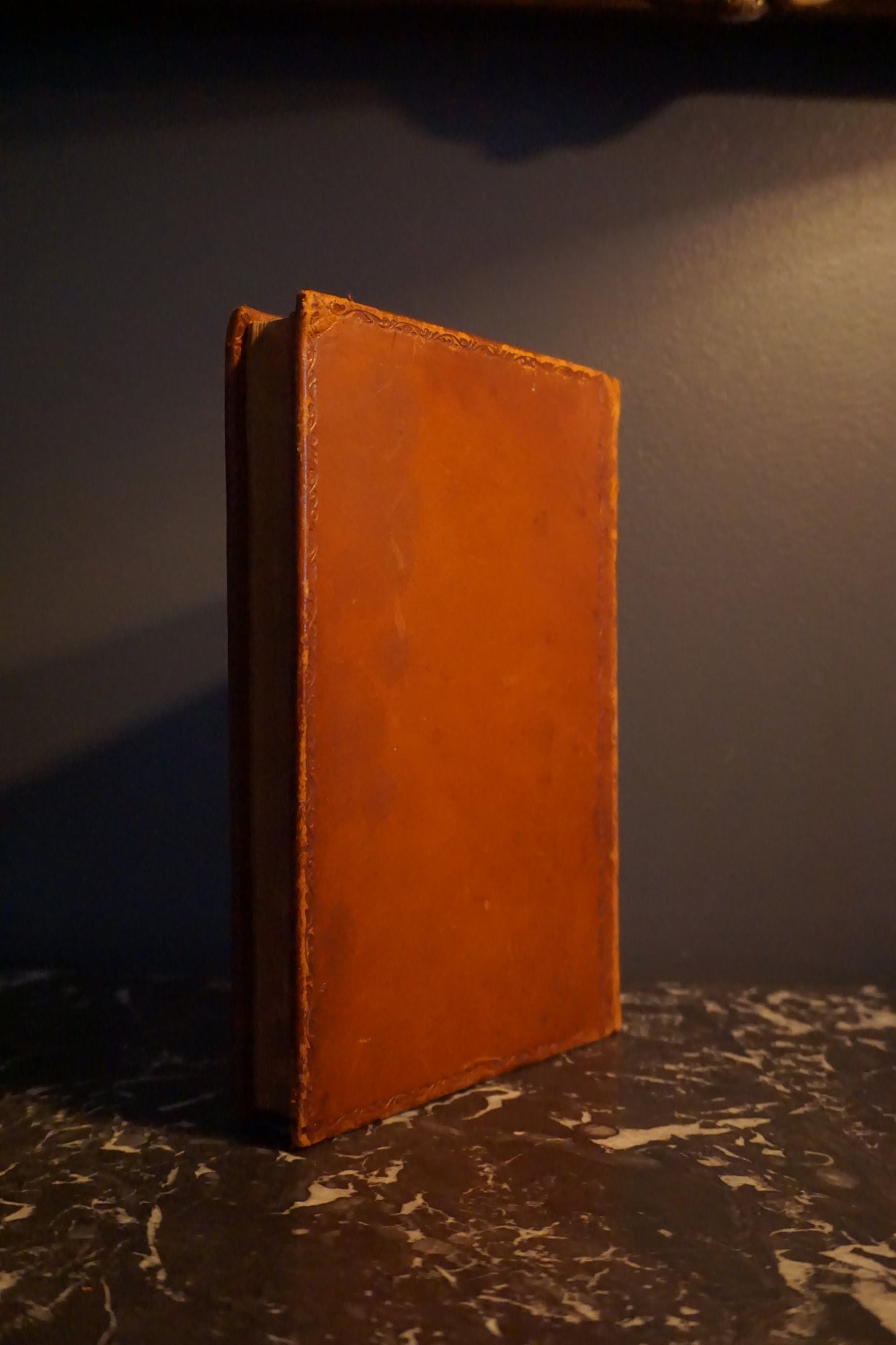 1919 "The Poetical Works of Robert Burns" Brown Full Leather Prize Binding Book