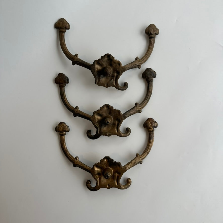 Antique Victorian Cast-Brass Quadruple Wall Hooks – Hat, Coat & Umbrella Hangers, Set of 3
