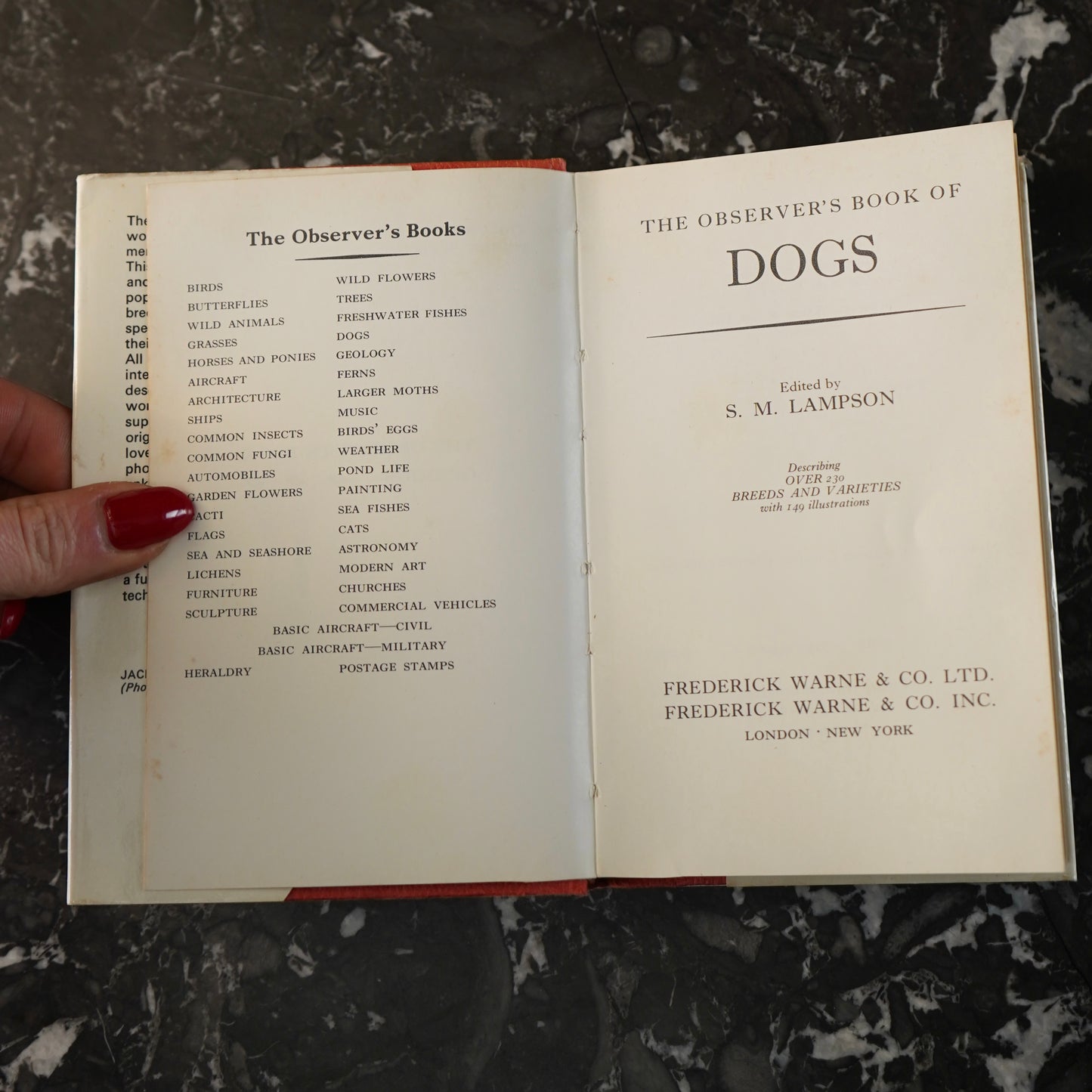 The Observer’s Book of Dogs (1970 Revised Edition) – Frederick Warne Pocket Series No. 8, Illustrated Vintage Dog Breed Guide