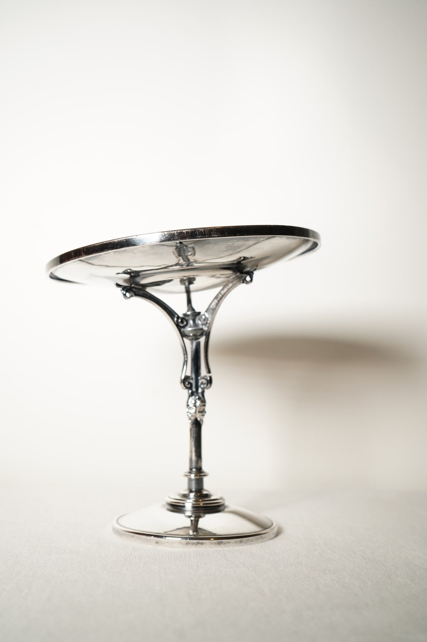 Antique Meriden Britannia Silverplate Aesthetic Movement Tazza with Etched Floral Dish