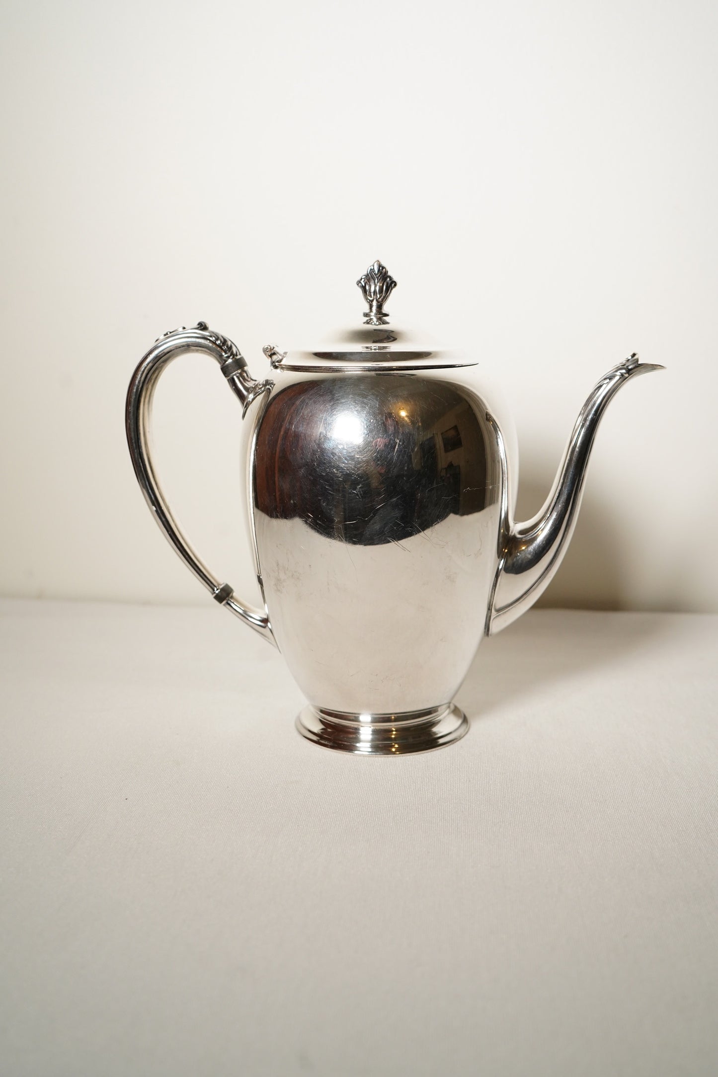 Early 20th Century Silver Plated Georgian Revival Teapot by Home Decorators Inc.