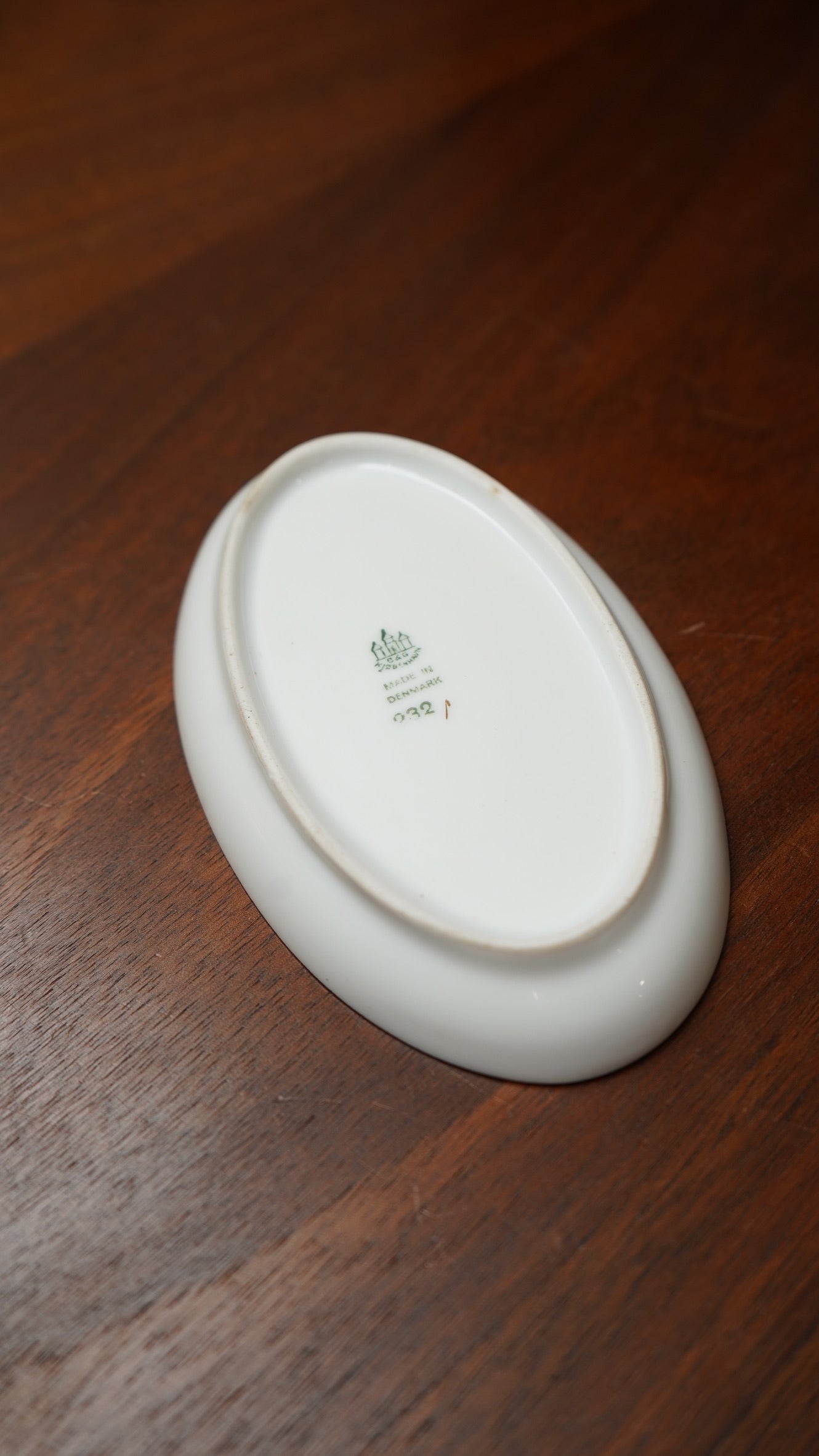 Royal Copenhagen White Porcelain Oval Ring Dish with Gold Rim – Made in Denmark