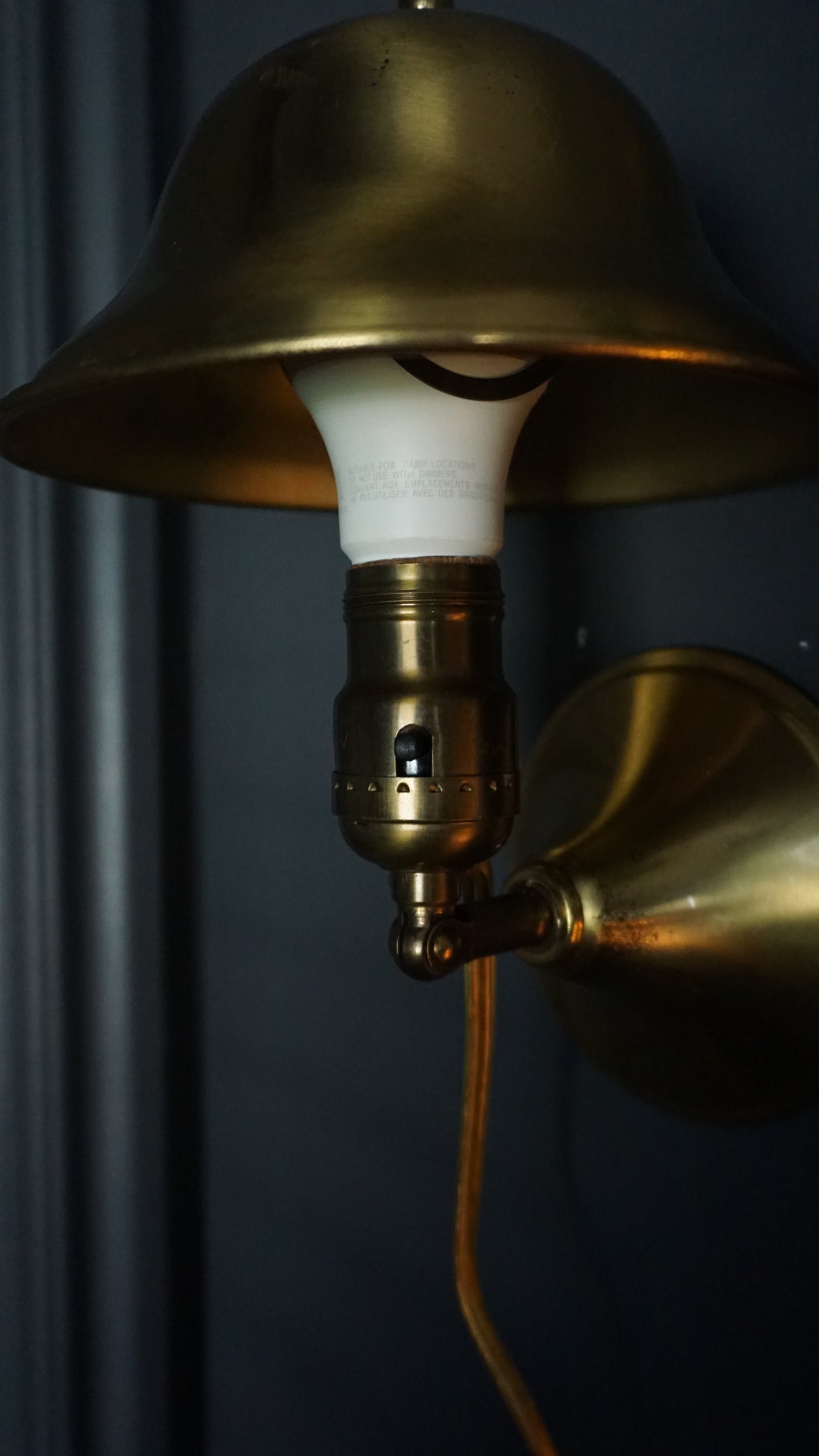 Vintage Cresco “Juniorlite” Brass Wall Sconce, c.1940s–1950s