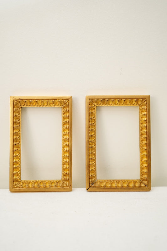 Miniature Vintage Giltwood Waterleaf Picture Frame