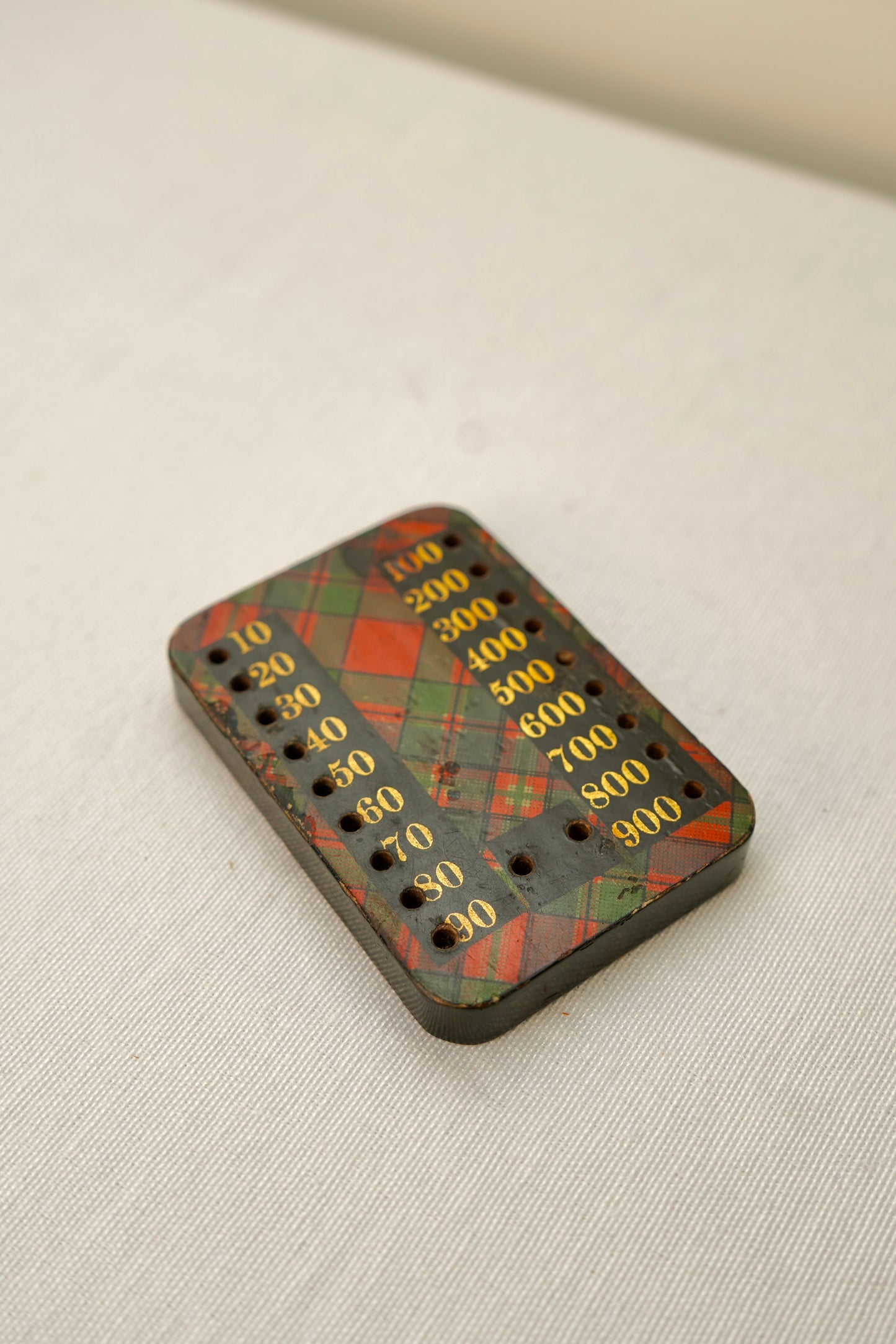 Victorian Scottish Tartanware Bezique Score Counter with Original Pegs, c. 1870–1900