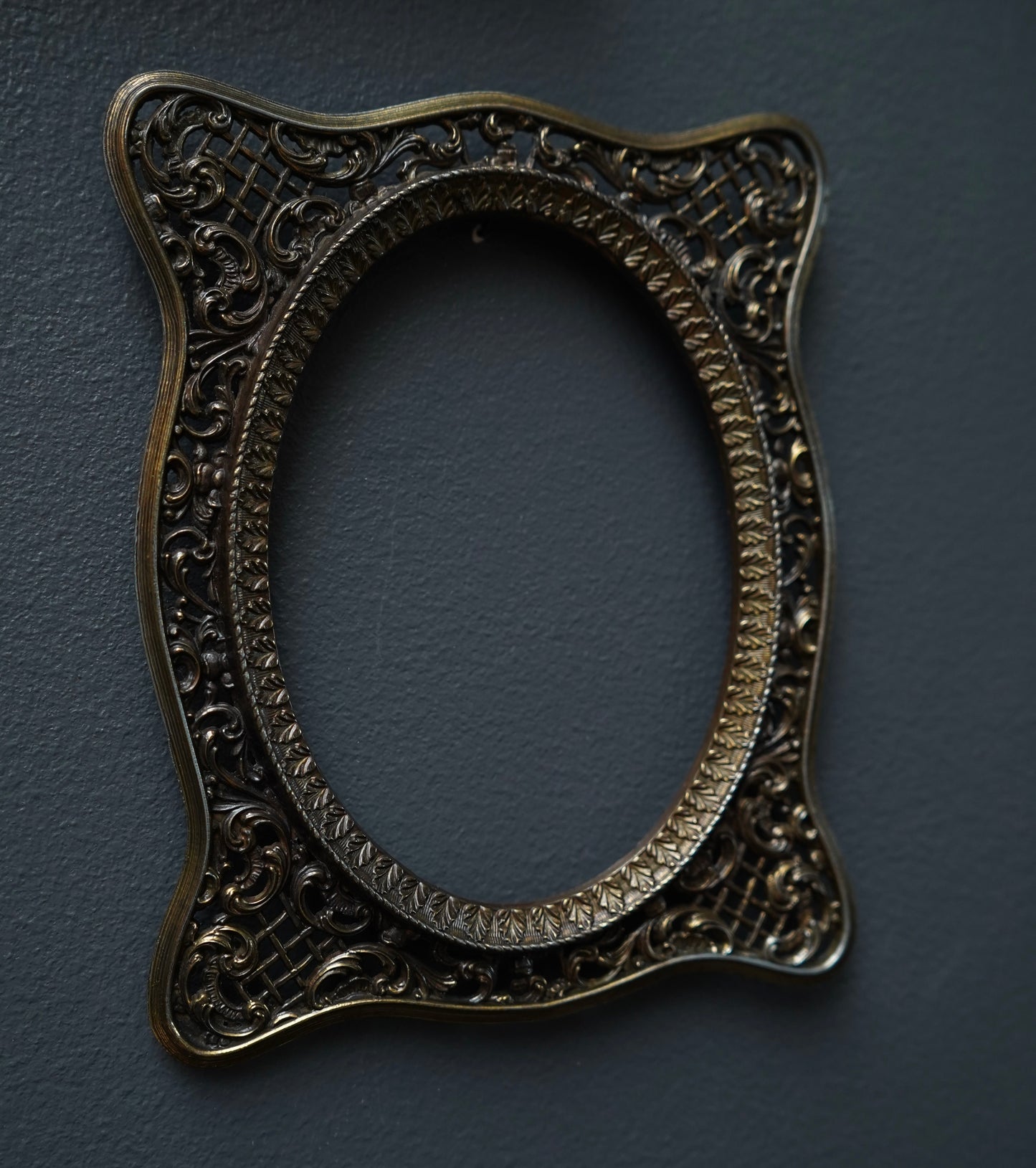 Vintage French Brass Picture Frame | Ornate Oval Openwork Photo Frame | Marked Mod. Dep. c.1930–1950