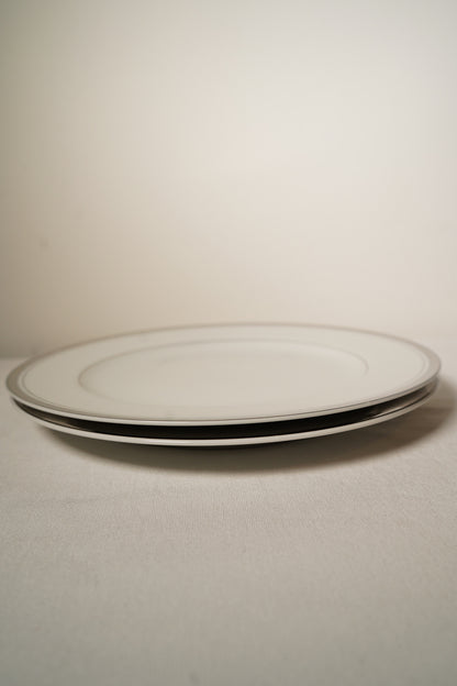 Lenox Wallace Heritage Newport White and Silver Dinner Plates Fine Porcelain 10.5 Inch Set