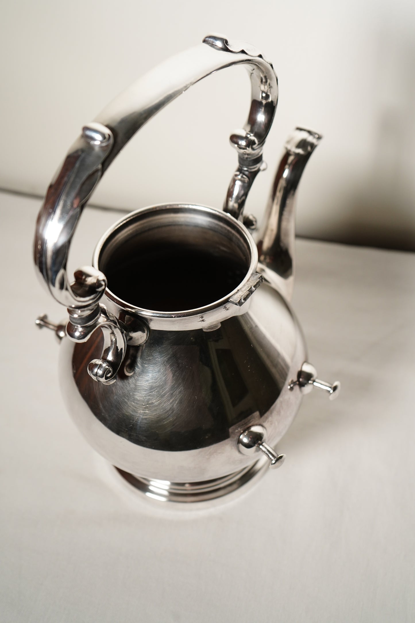 Georgian Castle Silver-Plated Hot Water Kettle by International Silver Co. 1406
