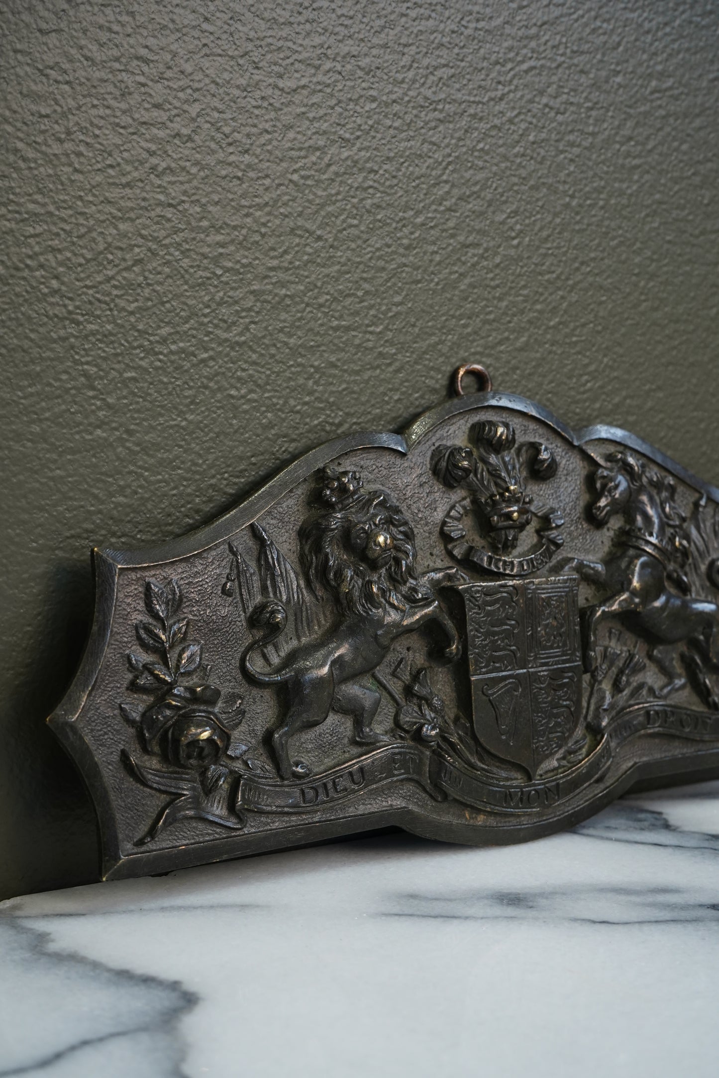 Antique British Royal Coat of Arms Brass Wall Plaque | c1900