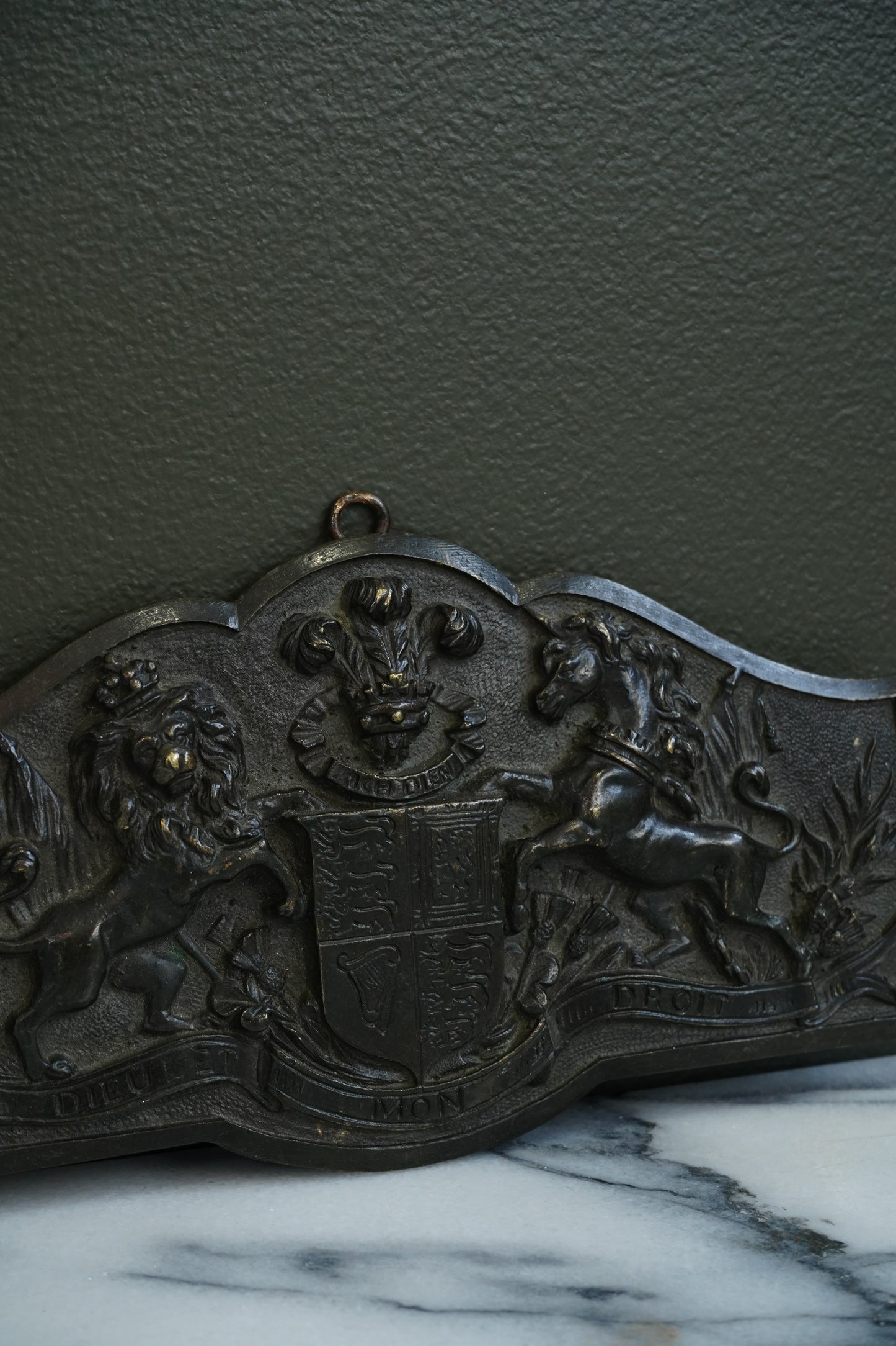 Antique British Royal Coat of Arms Brass Wall Plaque | c1900