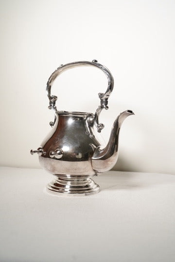 Georgian Castle Silver-Plated Hot Water Kettle by International Silver Co. 1406