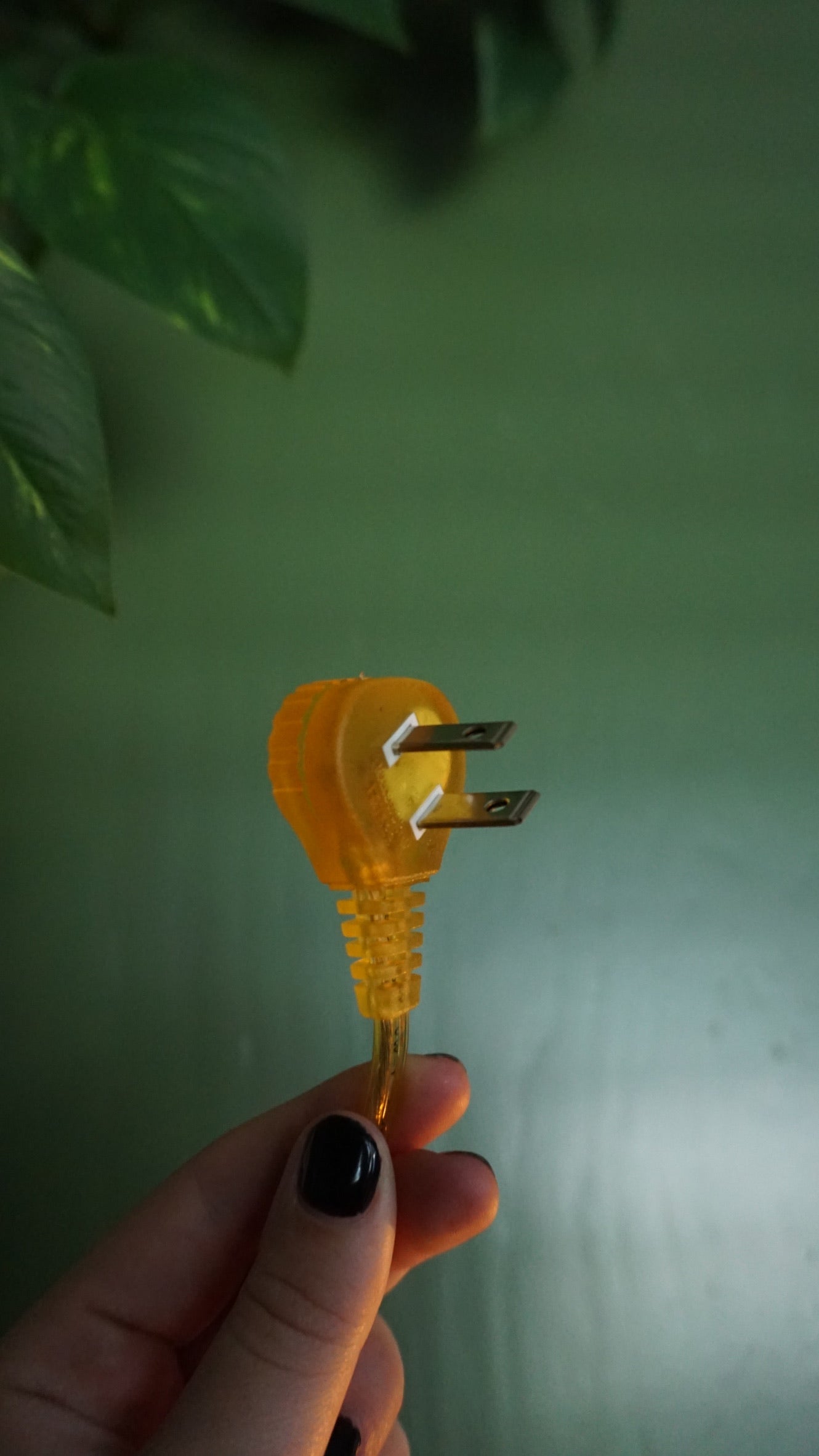 Vintage Cresco “Juniorlite” Brass Wall Sconce, c.1940s–1950s