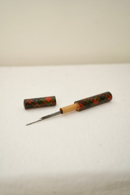 Victorian Scottish Tartanware Needle Case with Needles, McPherson Tartan, c. 1870–1900