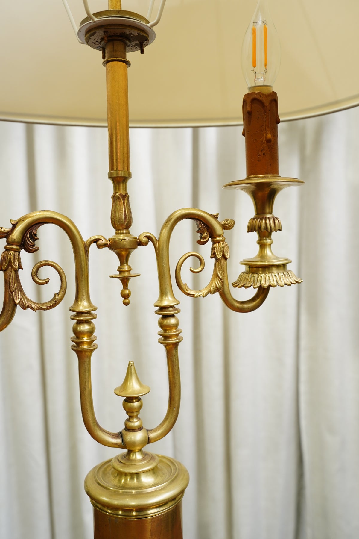 Vintage Louis XVI Style Brass Bouillotte Lamp