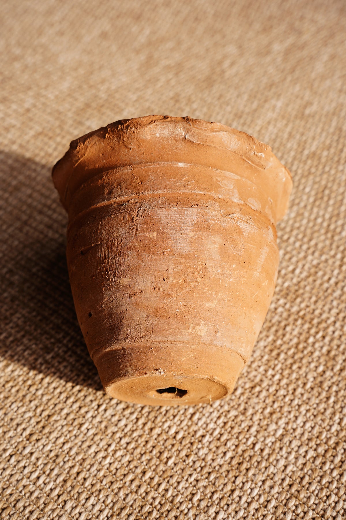 New Terracotta Ruffle Rim Garden Pot, Aged Finish