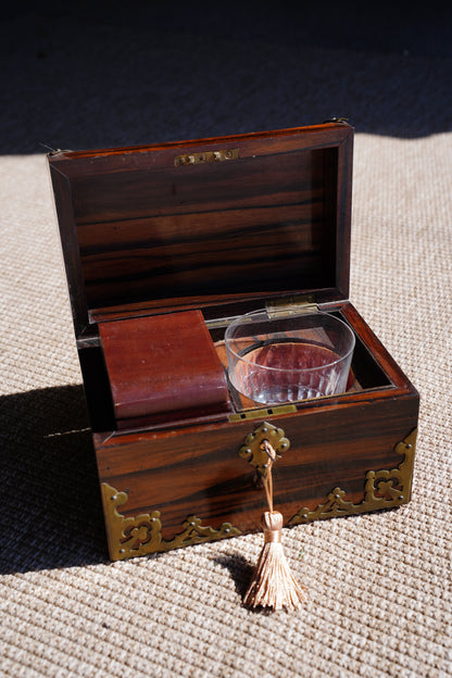 Antique Georgian Rosewood Domed Tea Caddy