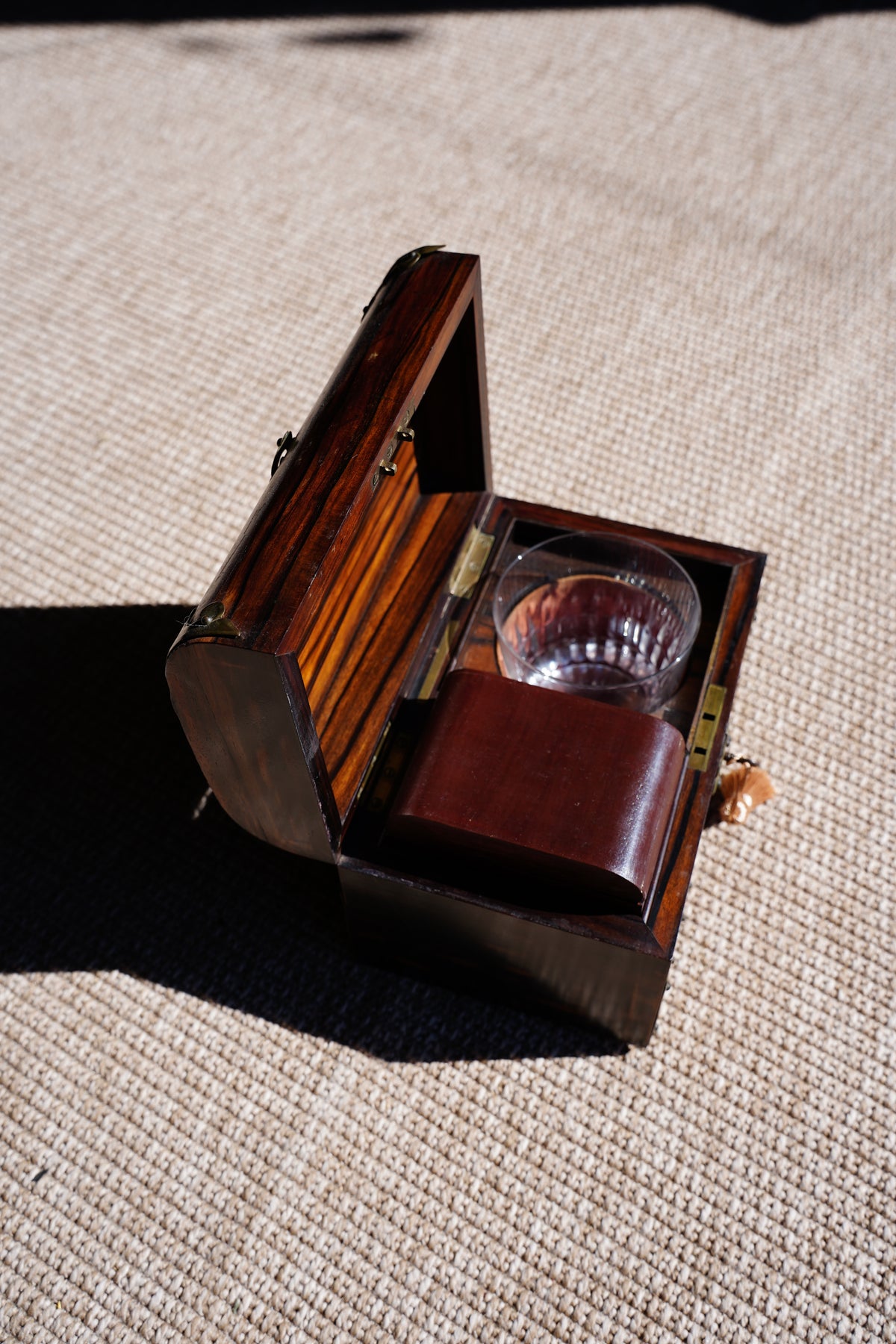 Antique Georgian Rosewood Domed Tea Caddy