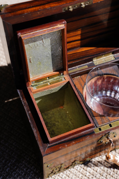 Antique Georgian Rosewood Domed Tea Caddy