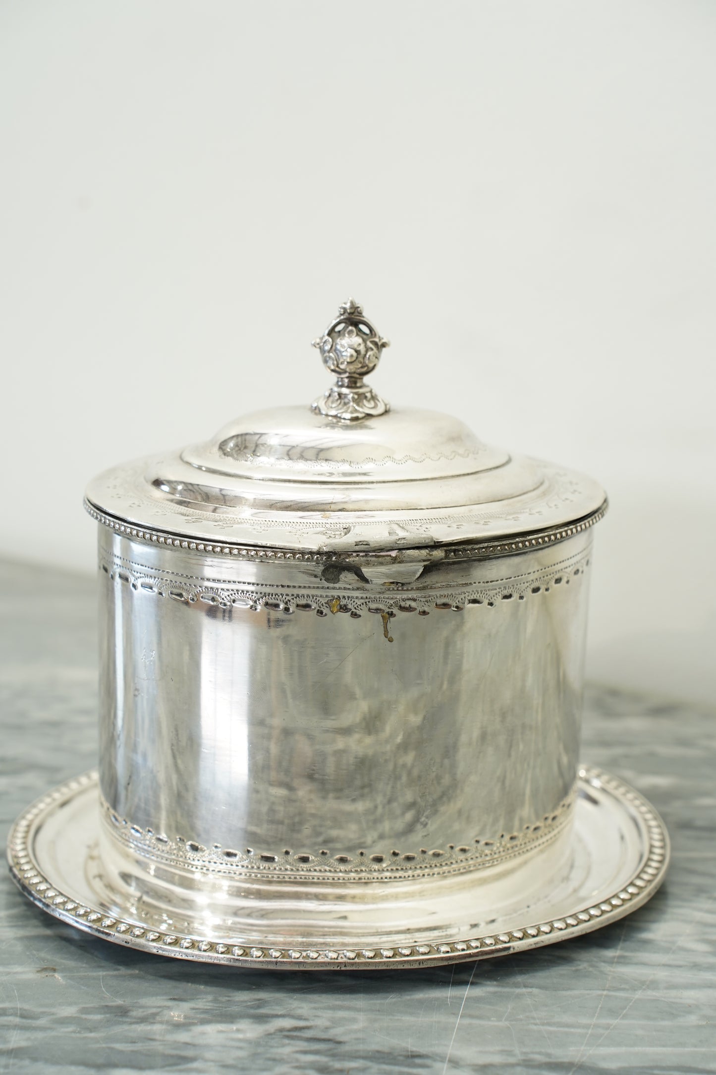 Antique English Sheffield Silver Plate Biscuit Box