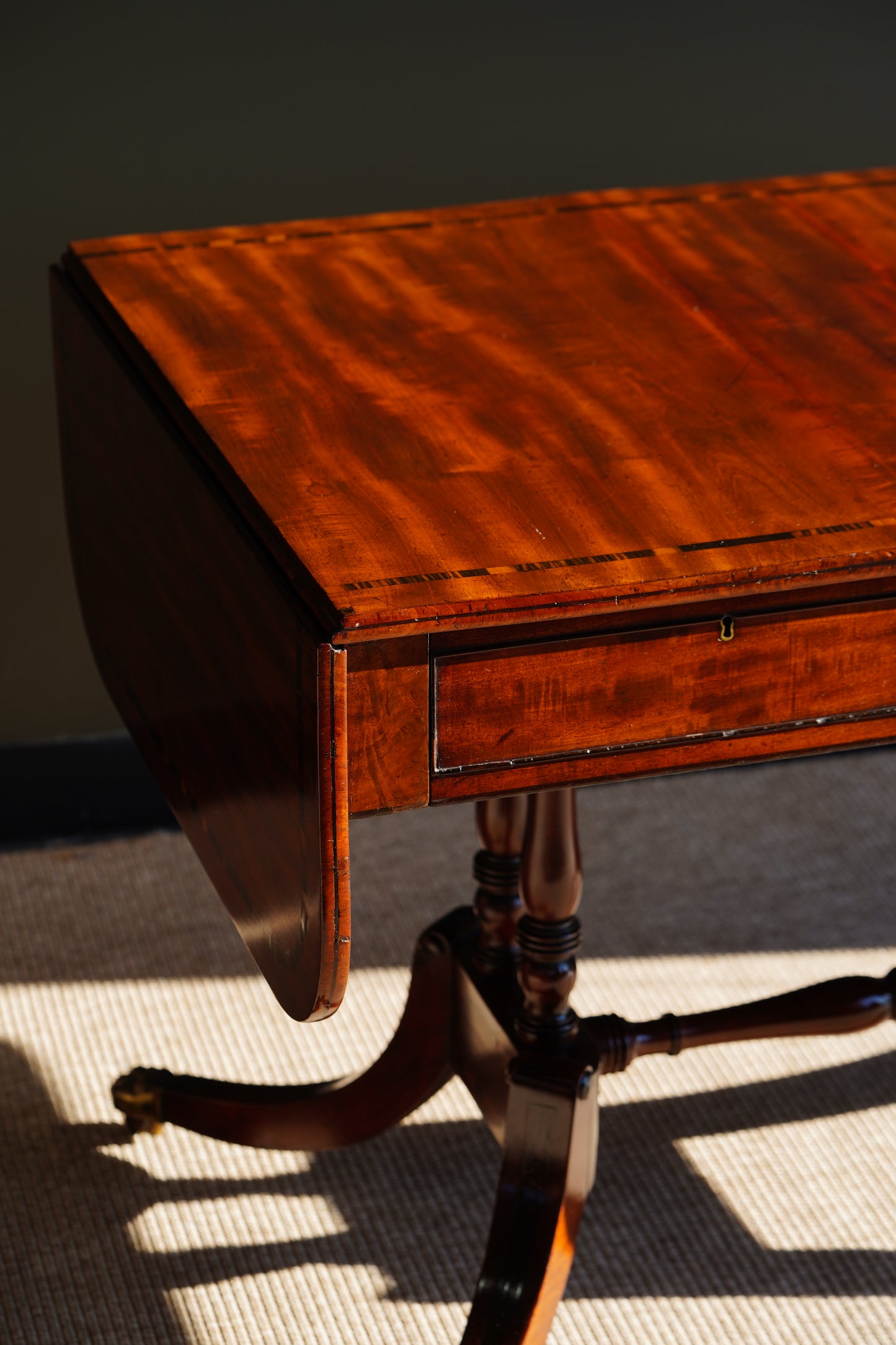 Antique English Mahogany Table with Drop Leaves, Circa 1820