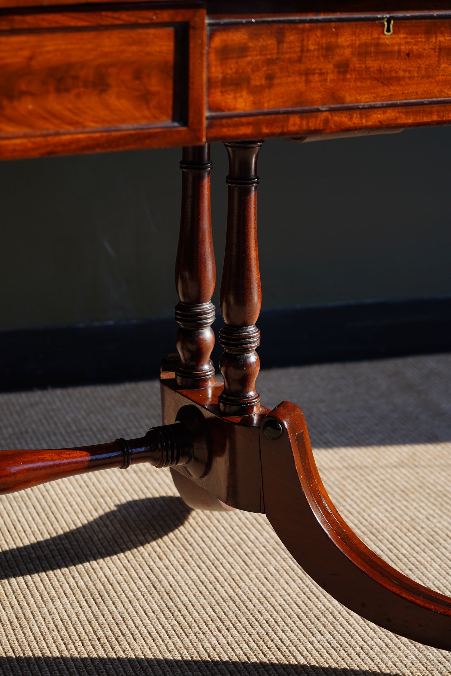 Antique English Mahogany Table with Drop Leaves, Circa 1820