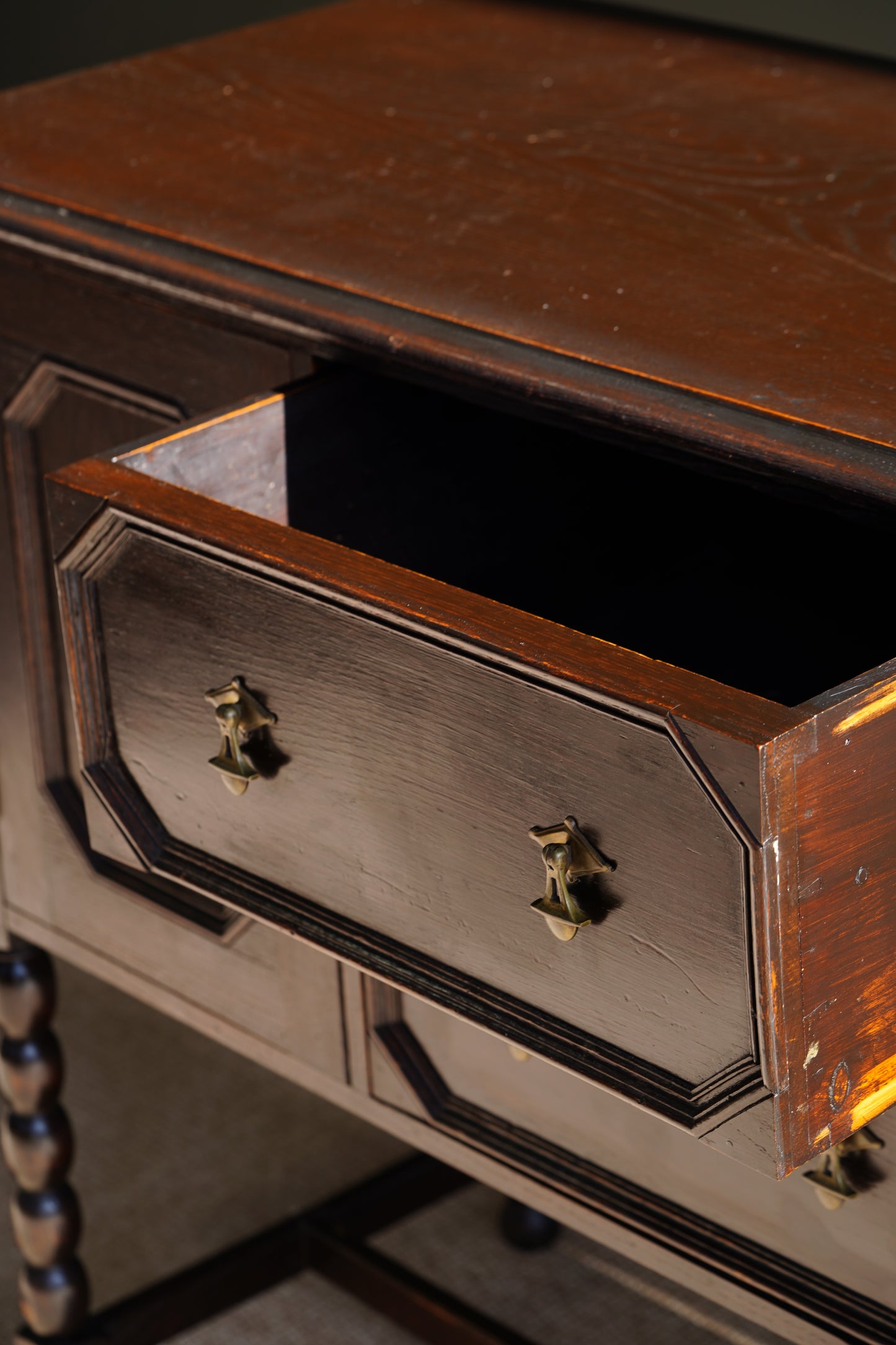 Antique English Oak Sideboard with Bobbin Legs