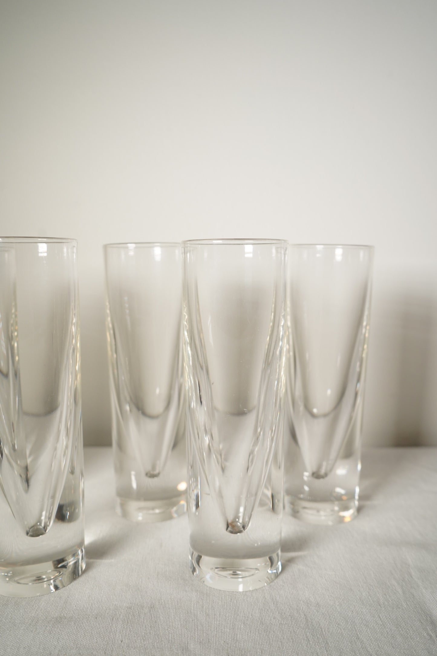 Set of Six 1970s Lucite Sculptural Highball Tumblers, Italian Modernist Style Barware